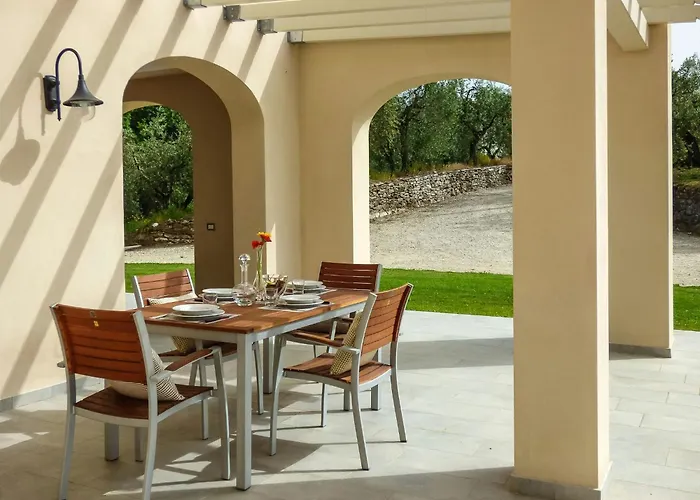 Apartment With Pool In Vinci Hills *